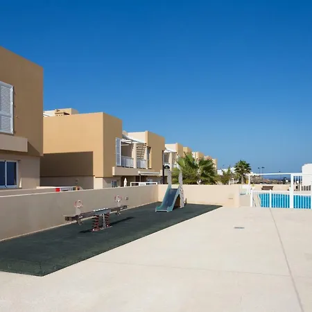 Vista Al Faro El Poris Apartmán *