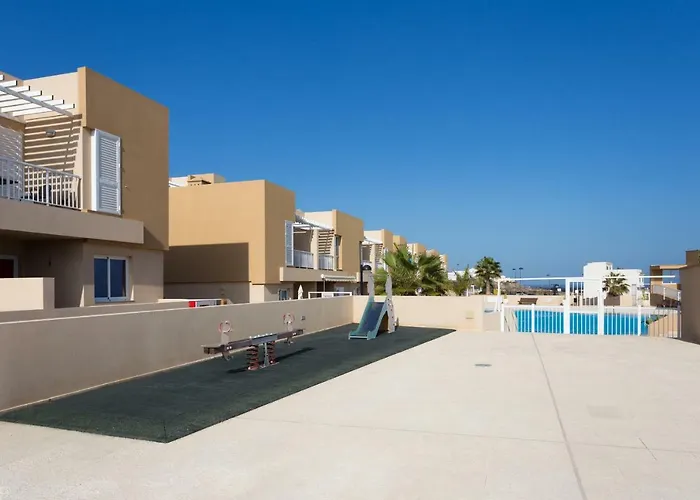 Vista Al Faro El Poris Apartmán *